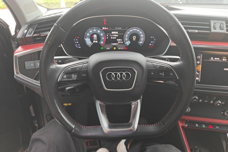 Used Audi Q3 2019 35 TFSI Fashion Dynamic Model
