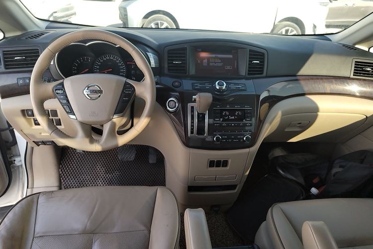 Used Nissan Quest 2015 3.5L SL
