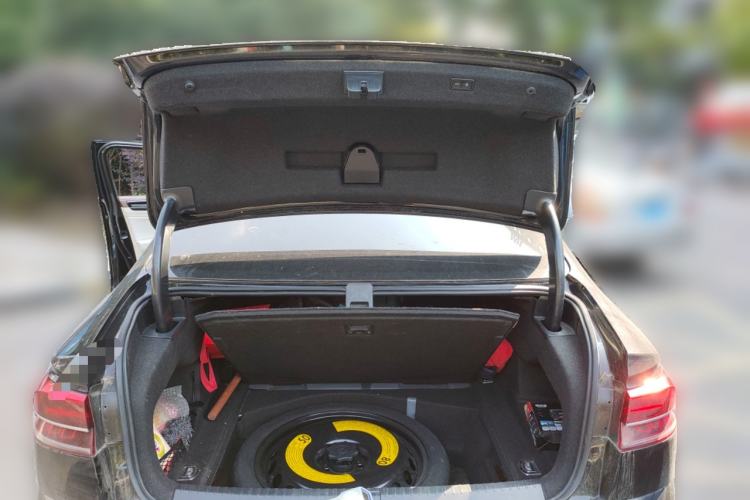 Used Volkswagen Phideon 2016 480 V6 Four-Wheel Drive Supreme Edition