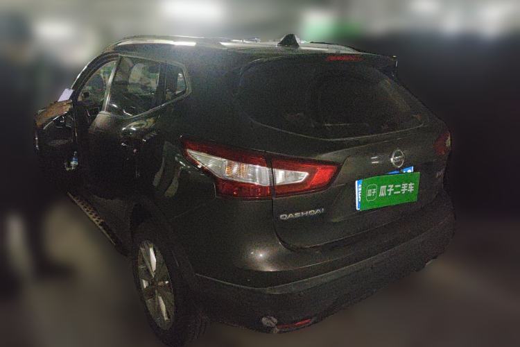 Used Nissan Qashqai 2016 2.0L CVT Elite Edition Rear Left 45 Deg