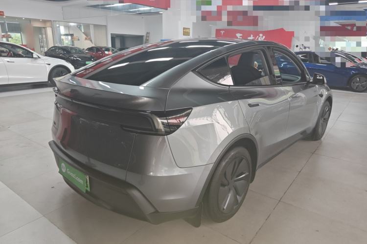 Used Tesla Model Y 2025 Rear-Wheel-Drive Version Rear Right 45 Deg