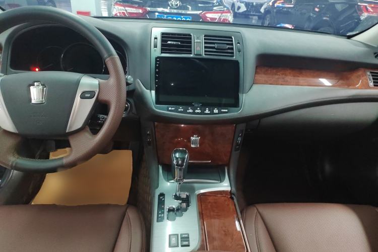 Used Toyota Crown 2012 2.5L Royal Leather Edition