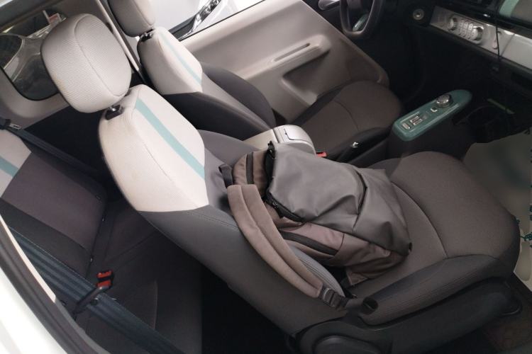 Used CHANGAN NEVO Lumin 2022 301km Honey-Sweet Version Right Front Seat