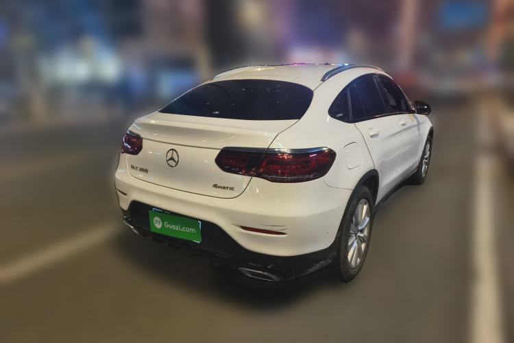 Used Mercedes-Benz GLC Coupe 2021 GLC 260 4MATIC Coupe SUV
