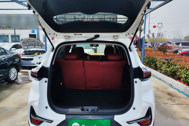 Used CHANGAN CS15 2019 1.5L Automatic Comfort Edition China VI Standard Trunk