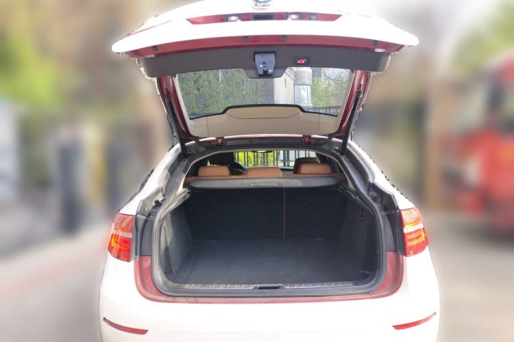 Used BMW X6 2014 xDrive35i Sport model Trunk