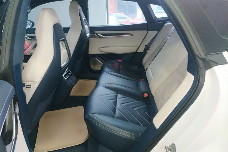 Used Zeekr 001 2023 WE Edition 86 kWh
