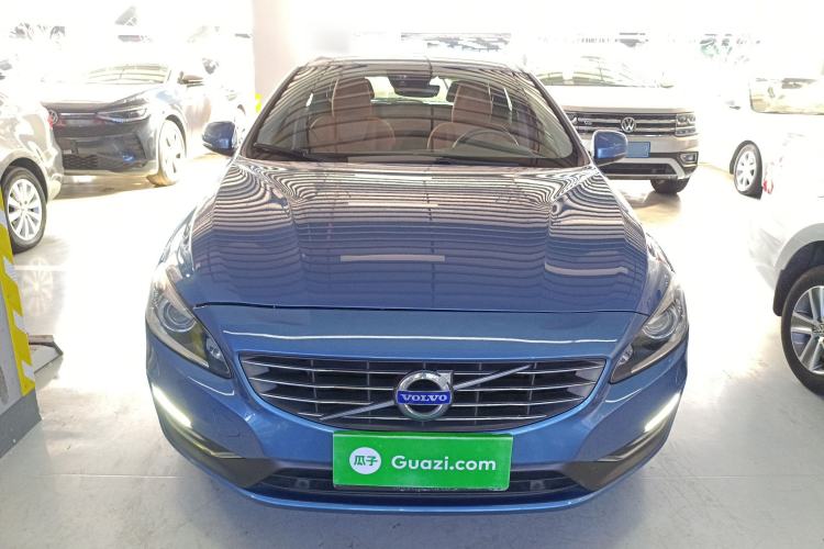 Used Volvo V60 2015 T5 Zhiya Edition