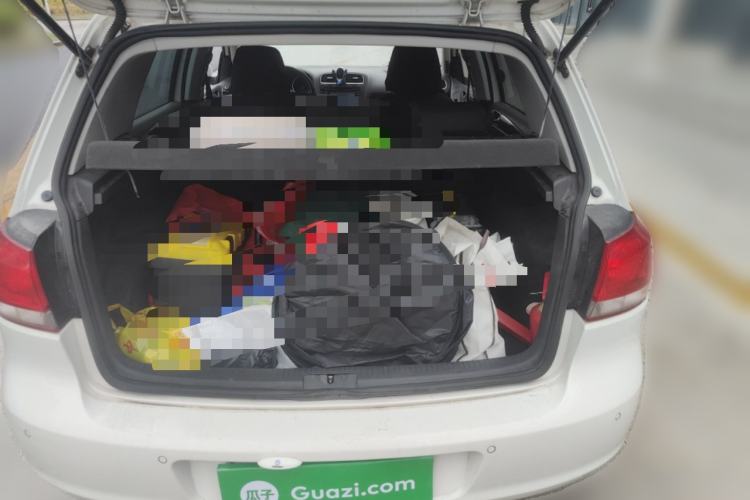 Used Volkswagen Golf 2012 1.6 Manual Comfort Edition Trunk