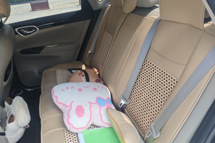 Used Nissan Sylphy 2019 1.6XV CVT Smart Connect Luxury Edition China VI Standard
