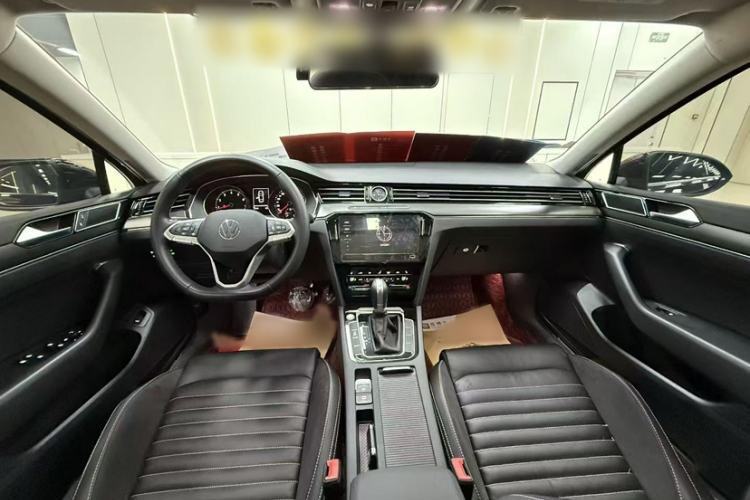 Used Volkswagen Magotan 2020 330TSI DSG Leading Model
