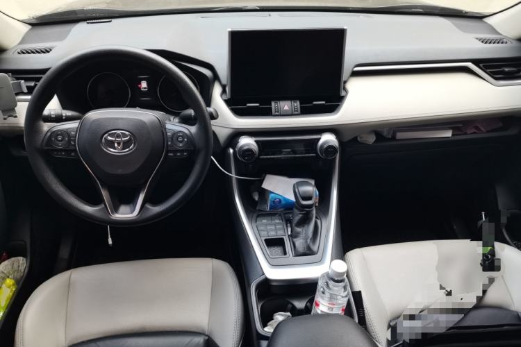 Used Toyota Wildlander 2020 2.0L CVT 4x4 Luxury Edition
