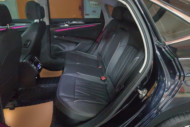 Used Volkswagen Passat 2023 Facelift 330TSI Luxury Edition