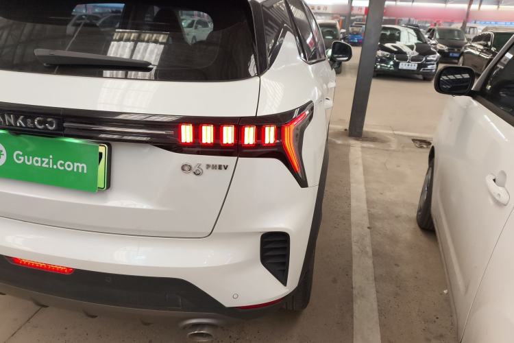 Used Lynk & Co 06 EM-P 2022 PHEV 84 km Range Pro Version