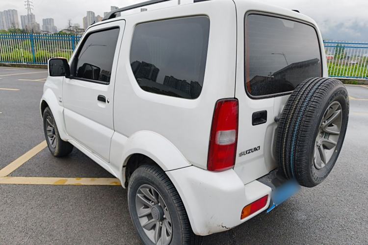 Used Suzuki Jimny 2015 1.3 AT JLX Rear Left 45 Deg