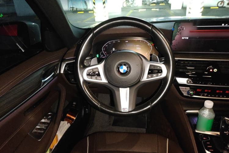 Used BMW 5 Series 2022 Restyled 530Li Leading Edition M Sport Package
