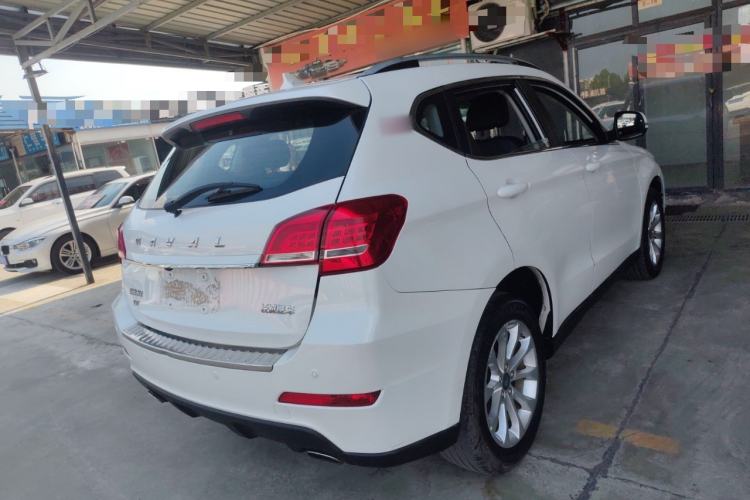 Used Haval H2 2017 Red-Label 1.5T Automatic Two-Wheel Drive Luxury Model
