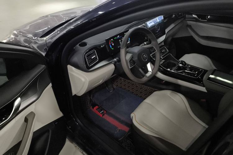 Used BYD Qin PLUS 2023 Champion Edition DM-i 120KM Leading Model