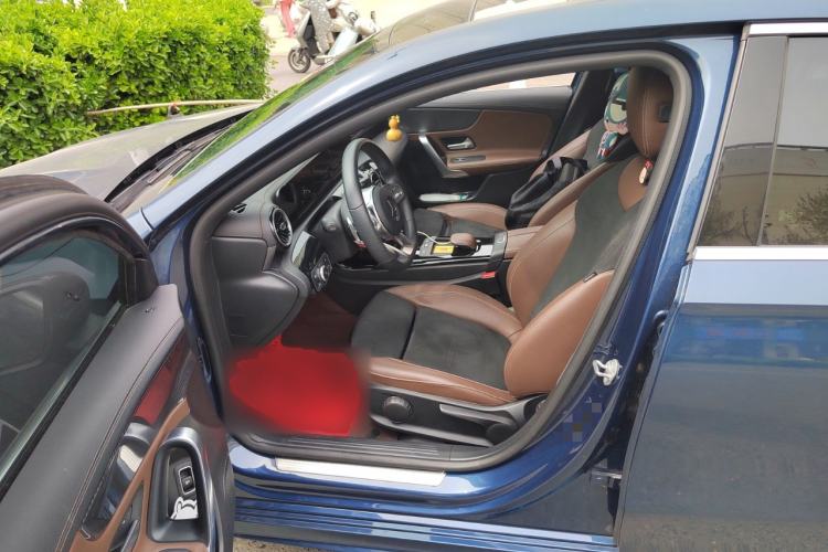 Used Mercedes-Benz A-Class 2019 A 180 L Sport Sedan Left Front Seat