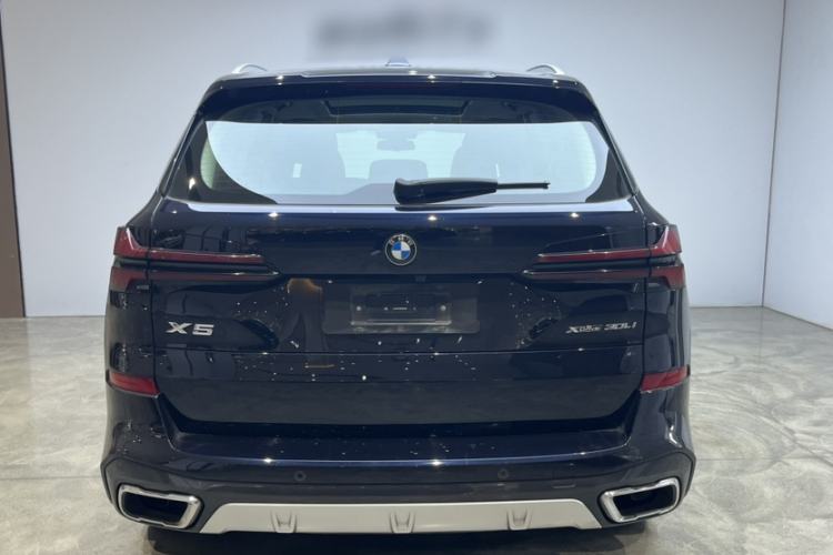 Used BMW X5 2023 xDrive 30Li Luxury M Sport Package Exterior 1