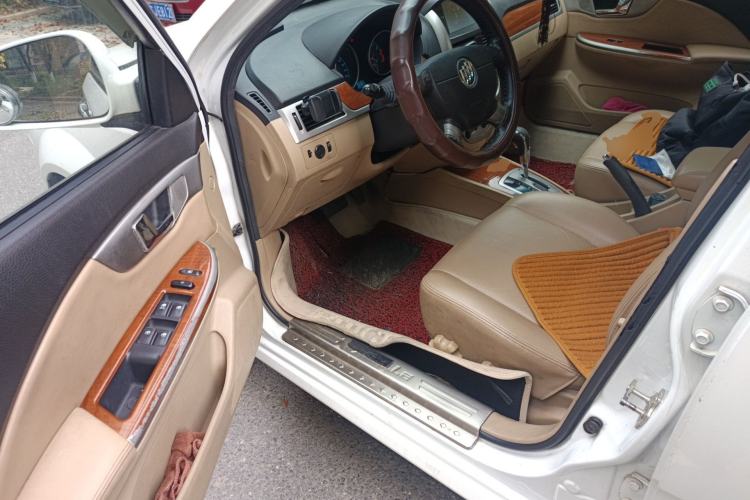 Used Buick Excelle 2013 1.5L Automatic Classic Model
