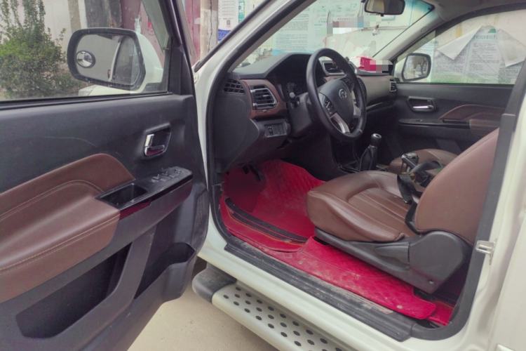 Used Great Wall Wingle 6 2017 2.4L Gasoline Two-Wheel Drive Elite Version 4G69