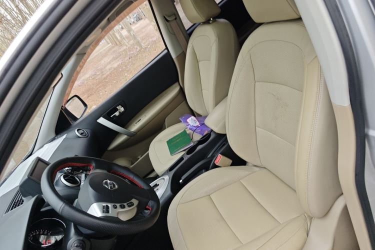 Used Nissan Qashqai 2011 2.0 XV Lea CVT 2WD Left Front Seat