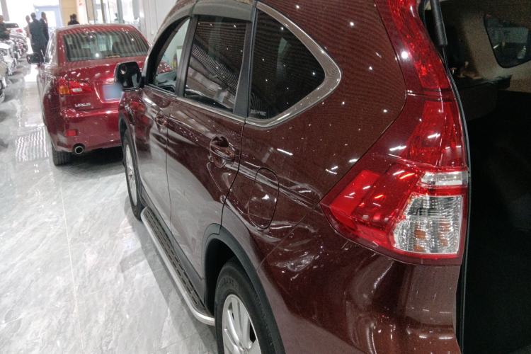 Used Honda CR-V 2016 2.0L two-wheel drive Urban Edition