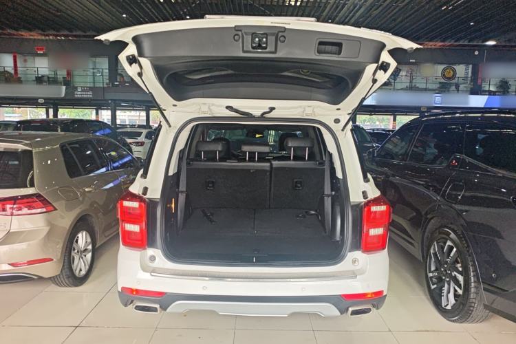 Used GAC Trumpchi GS8 2017 320T Two-Wheel Drive Luxury Edition (7 Seats)
