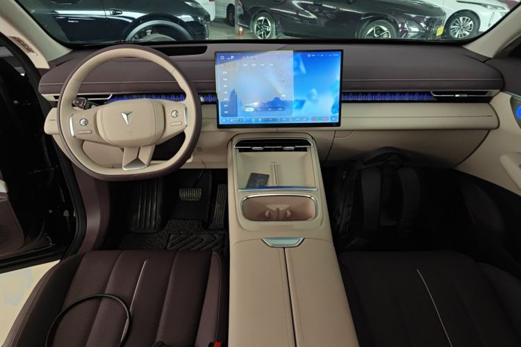 Used Deepal S07 2026 Model 550Ultra Huawei Qiankun ADS SE Edition Center Console