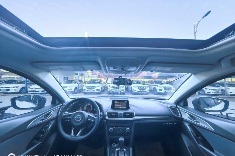 Used Mazda Mazda 3 Axela 2017 Sedan 1.5L Automatic Luxury Model Emission Standard China V

