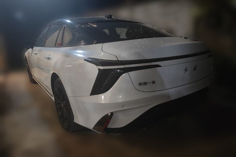 Used Hongqi H6 2023 2.0T ZhiShang Version