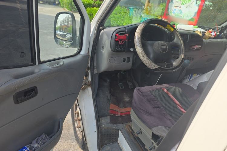 Used Ford Classic Transit 2013 2.8T Diesel Logistics Model with Short Wheelbase and Mid-Roof JX493ZLQ4
