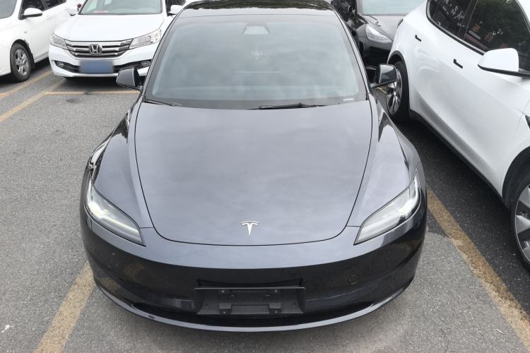Used Tesla Model 3 2023 Rear-Wheel-Drive Version Front