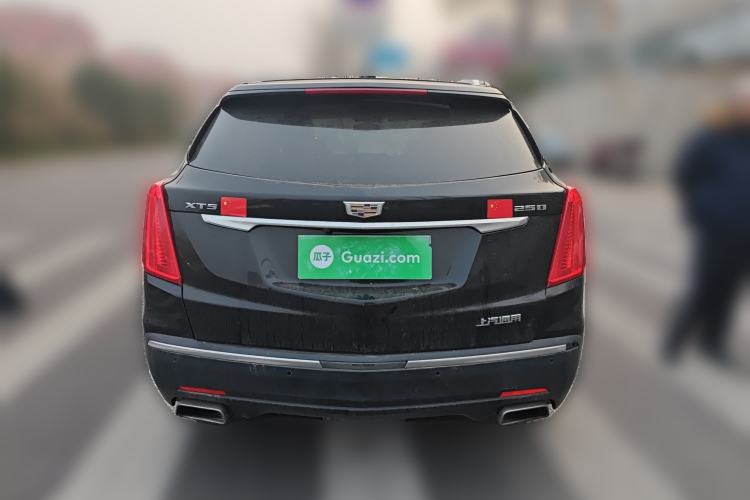 Used Cadillac XT5 2016 25T Luxury Model