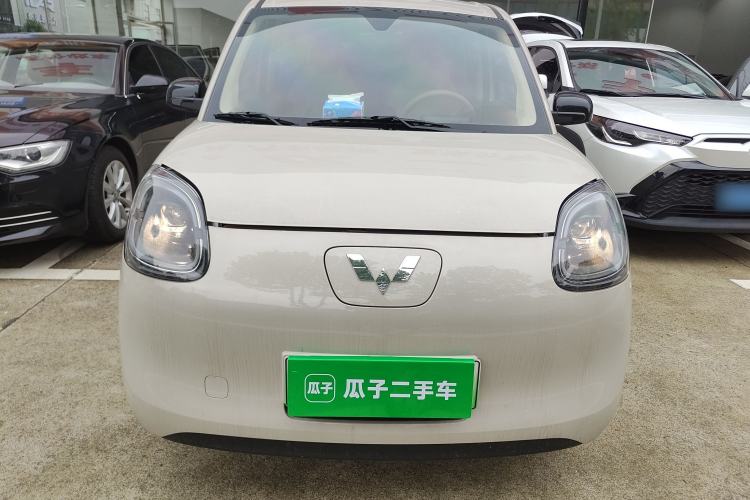 Used Wuling Hongguang MINIEV 2025 Four-Door Version Advanced Edition Front