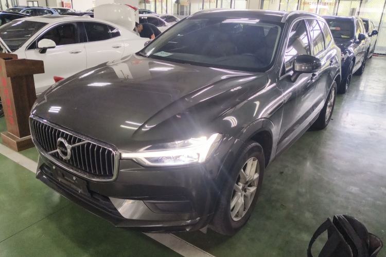 Used Volvo XC60 2019 T5 4x4 Smart Edition China V Standard