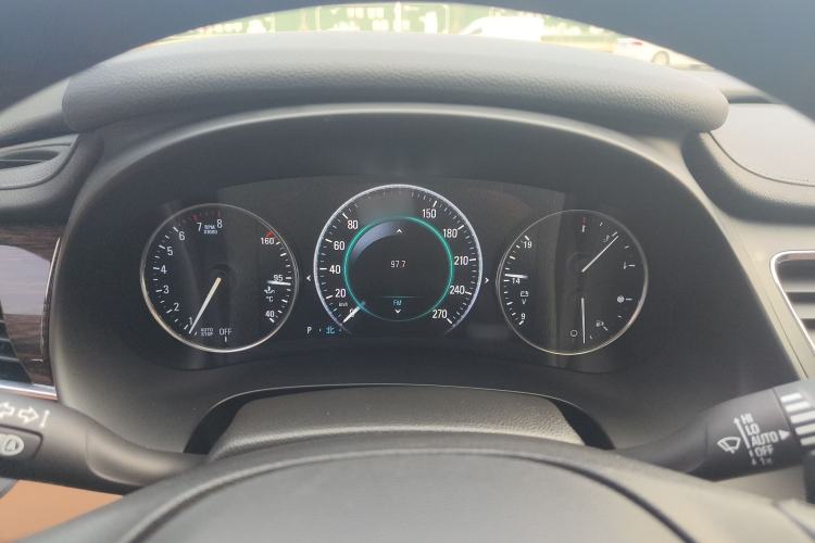 Used Buick LaCrosse 2016 28T Luxury Version
