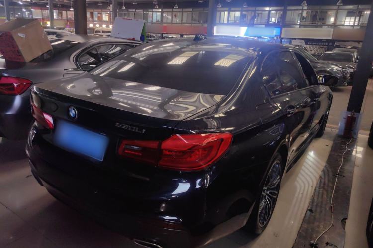 Used BMW 5 Series 2018 530Li Leading Model M Sport Package
