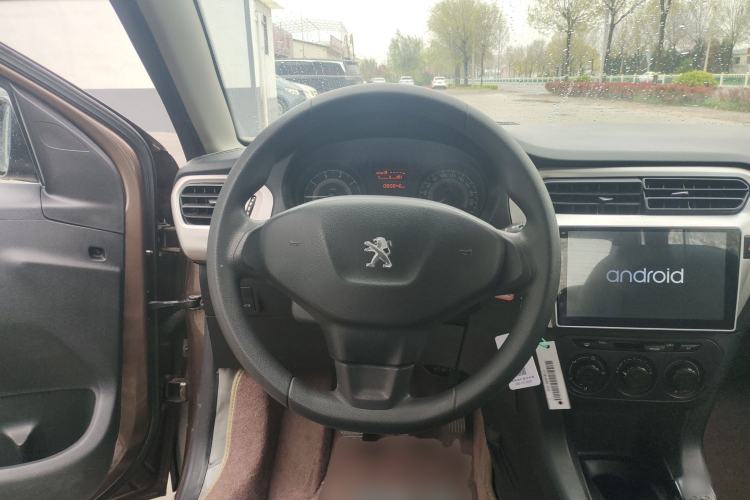 Used Peugeot 301 2014 1.6L Manual Comfort Edition Steering Wheel