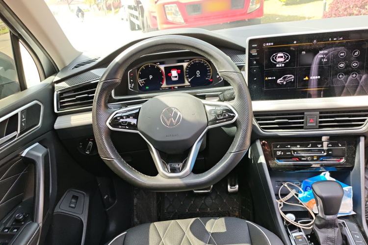 Used Volkswagen Tiguan L 2022 330TSI Automatic Two-Wheel Drive R-Line Enhanced Edition Steering Wheel