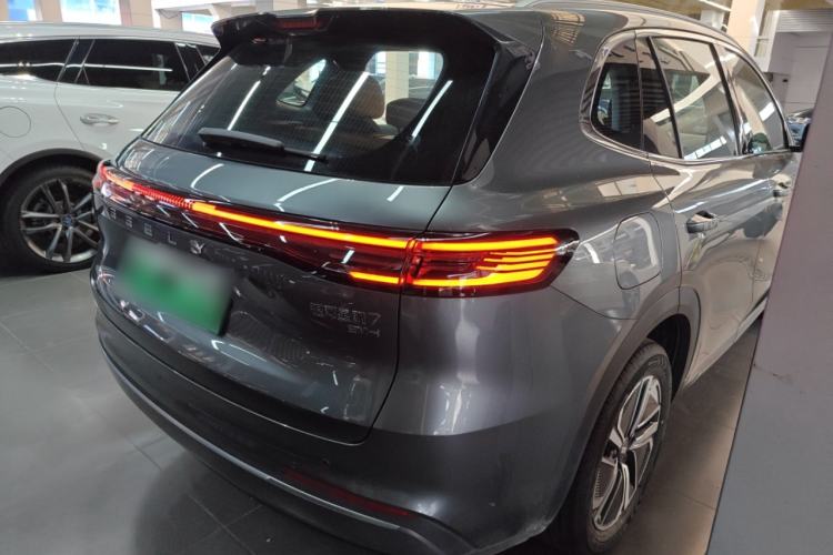 Used Geely Galaxy Galaxy Xingjian 7 EM-i 2025 120km Exploration+ Version