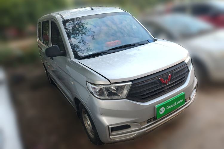 Used Wuling Hongguang V 2021 1.5L Jingqu Version LAR