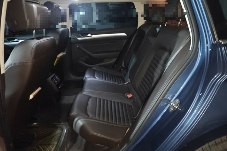 Used Volkswagen Variant 2016 380TSI Two-Wheel-Drive Style Edition Left Rear Seat