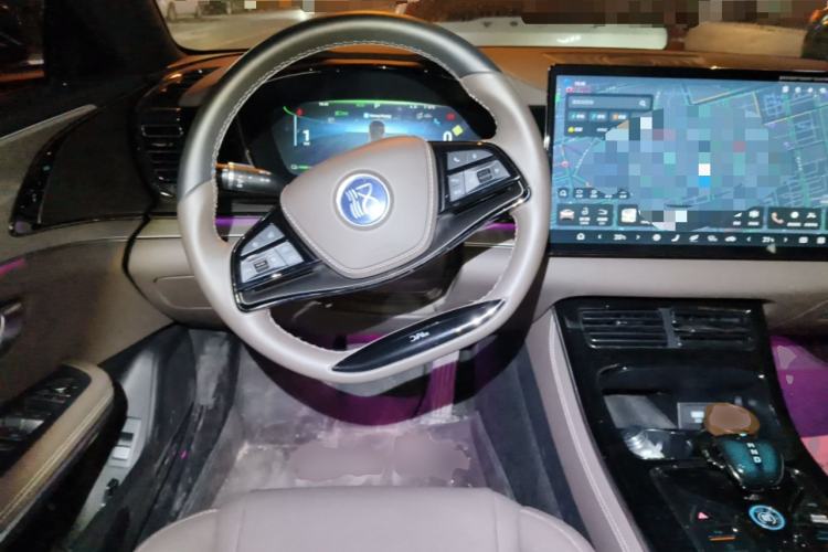 Used BYD Han 2024 DM-i Glory Edition 121KM Prestige Model Steering Wheel
