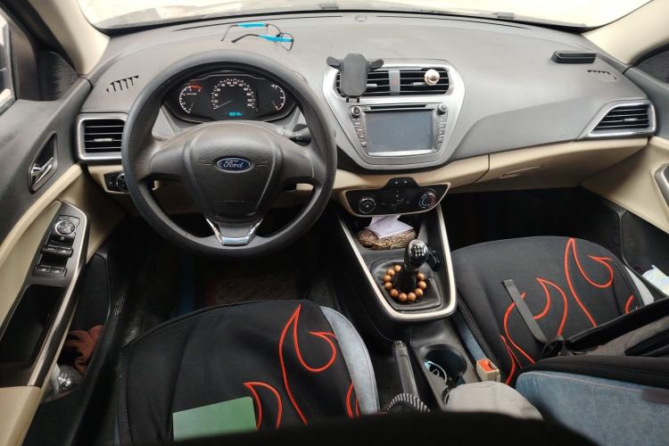 Used Ford Escort 2015 1.5L Manual Comfort Model
