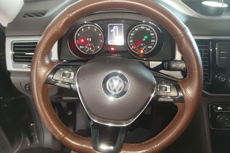 Used Volkswagen Teramont 2017 380TSI Four-Wheel Drive Luxury Edition Steering Wheel