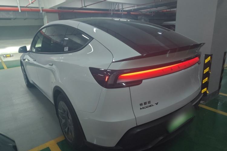 Used Tesla Model Y L 2025 Model Long-Range All-Wheel-Drive Version