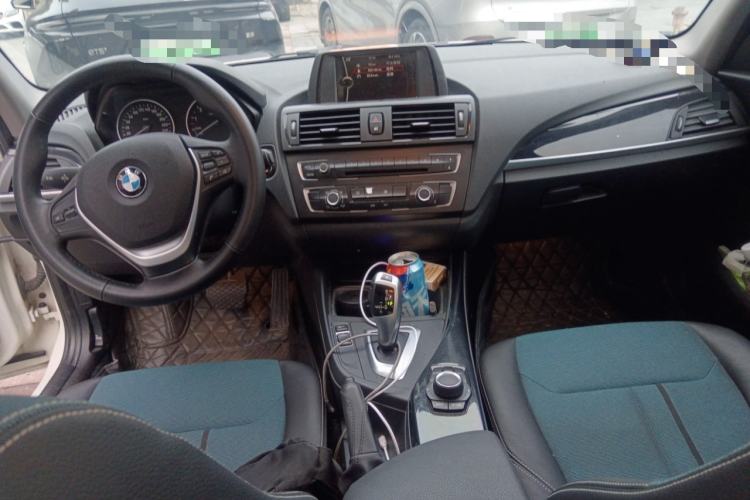 Used BMW 1 Series 2012 116i Urban Edition Center Console