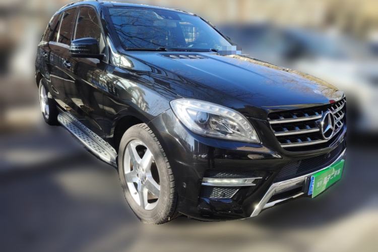 Used Mercedes-Benz M-Class 2014 ML 400 4MATIC Luxury Model